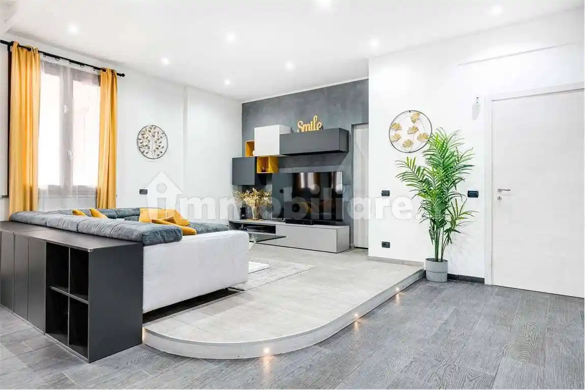 Trilocale via San Giorgio, 2, Centro, Rho - foto 3