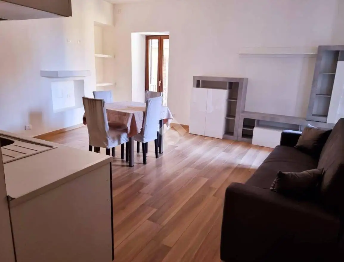 Bilocale via Massimo d'Azeglio 6, Centro, Castellamonte - foto 5