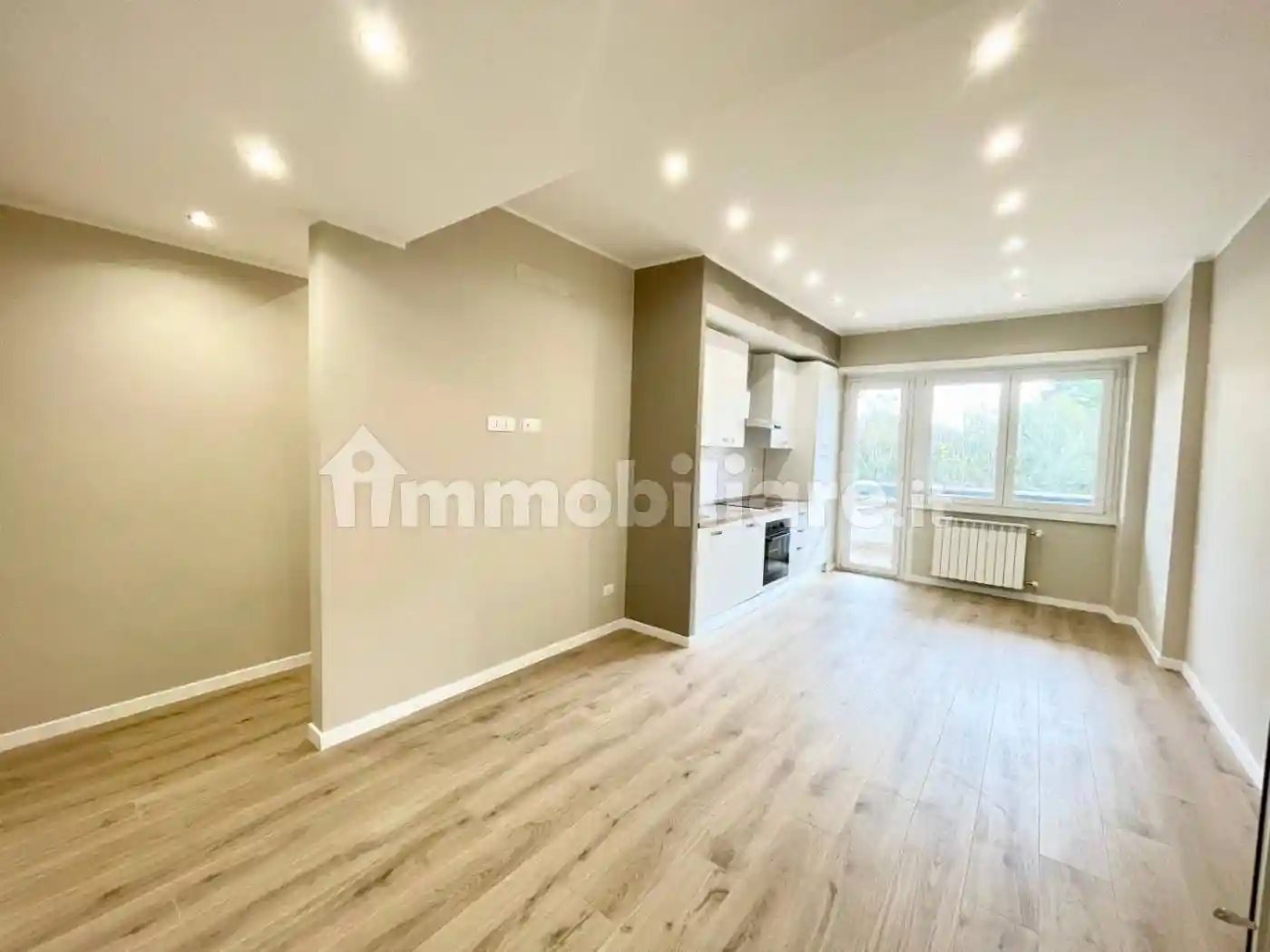 Trilocale via Giulio Aristide Sartorio, Ardeatino - Montagnola, Roma - foto 2