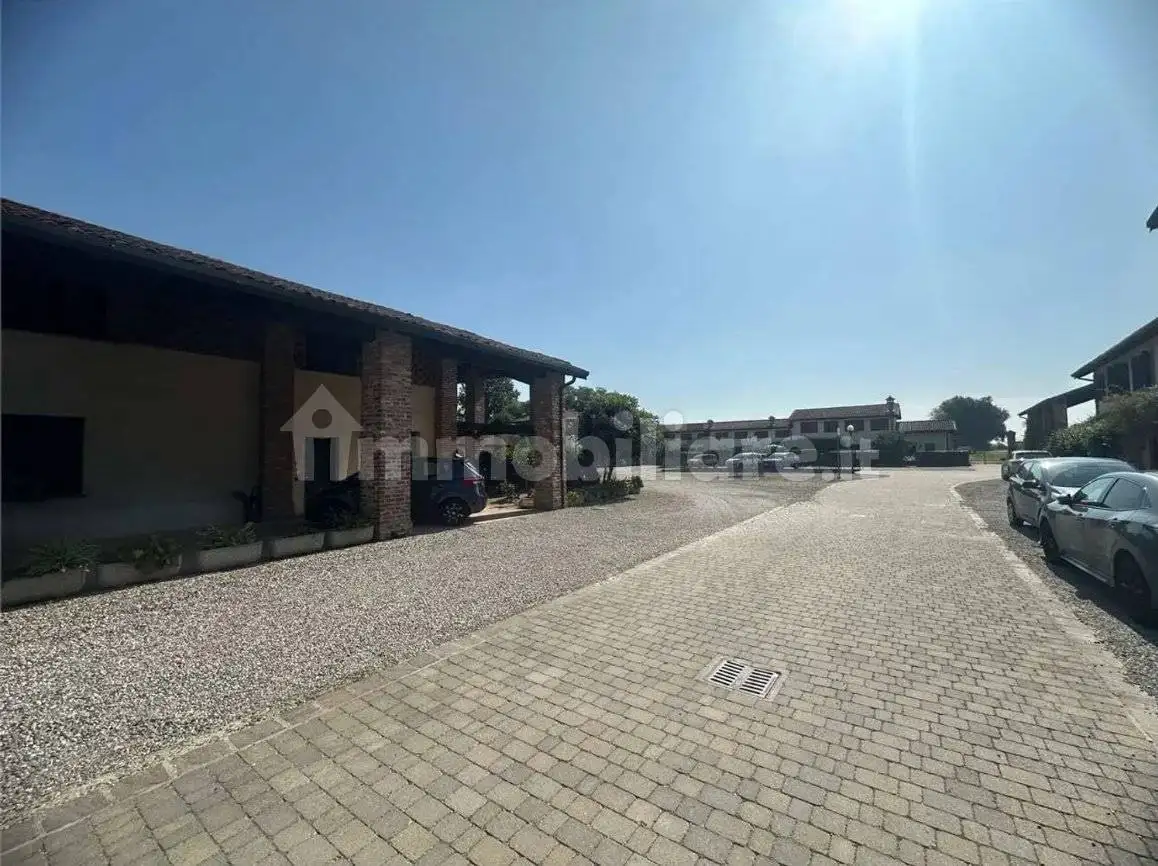 Villa a schiera via Carlo Emilio Aschieri 40, Fossarmato - Riso Scotti, Pavia - foto 3