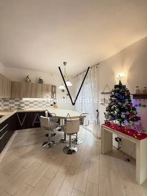 Appartamento in vendita a Varazze