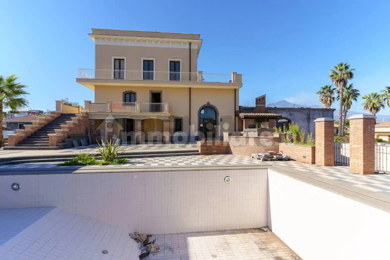 Villa in vendita a Aci Sant'Antonio