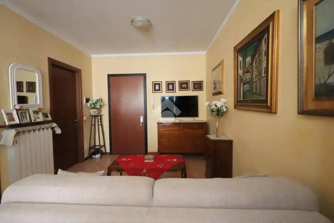 Bilocale viale Europa 87, Centro, San Zeno Naviglio - foto 2