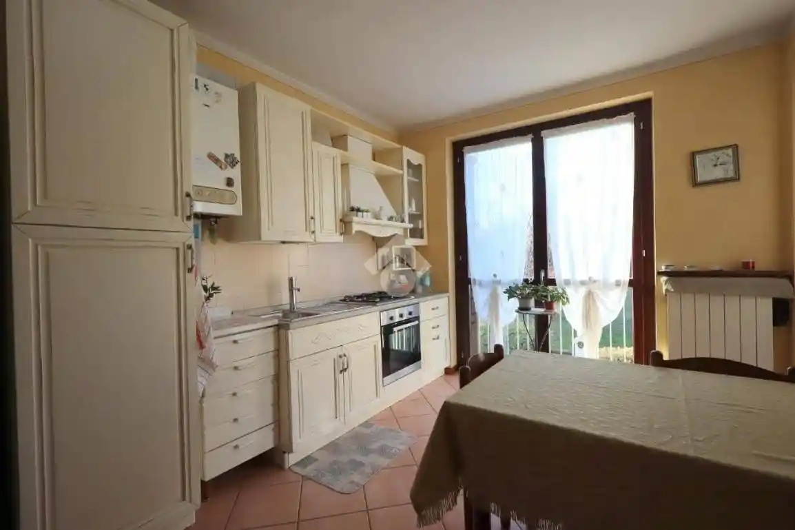 Bilocale viale Europa 87, Centro, San Zeno Naviglio - foto 5