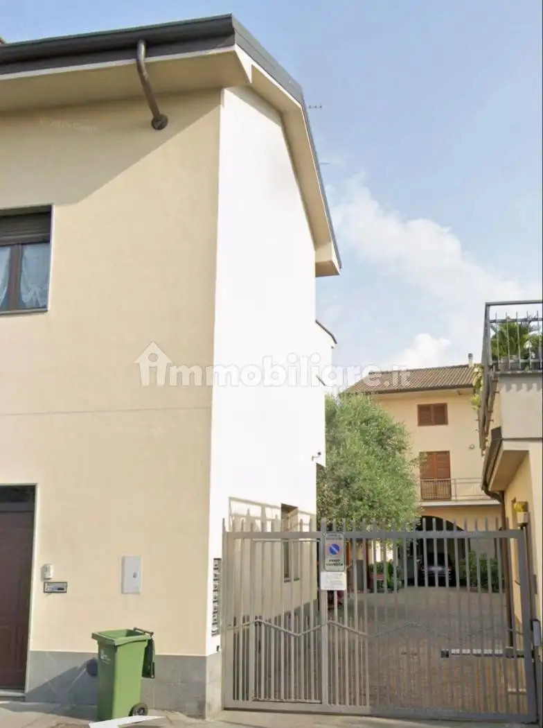 Appartamento in affitto a Rescaldina