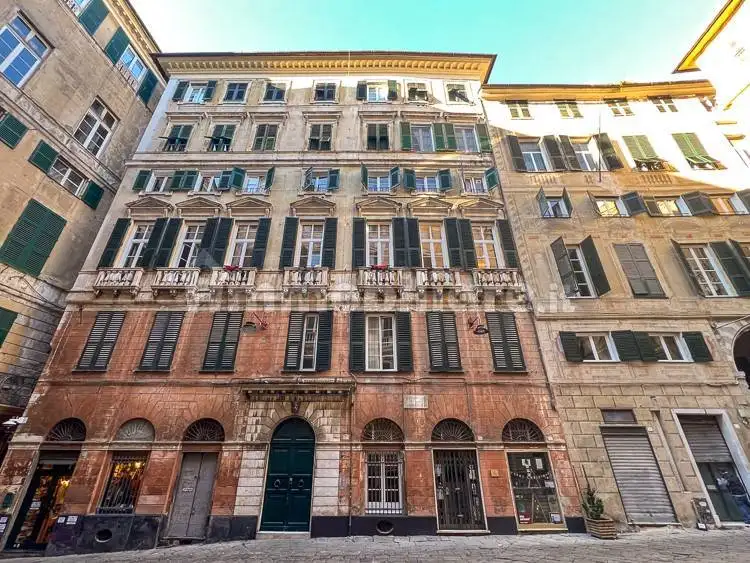 Appartamento in vendita a Genova