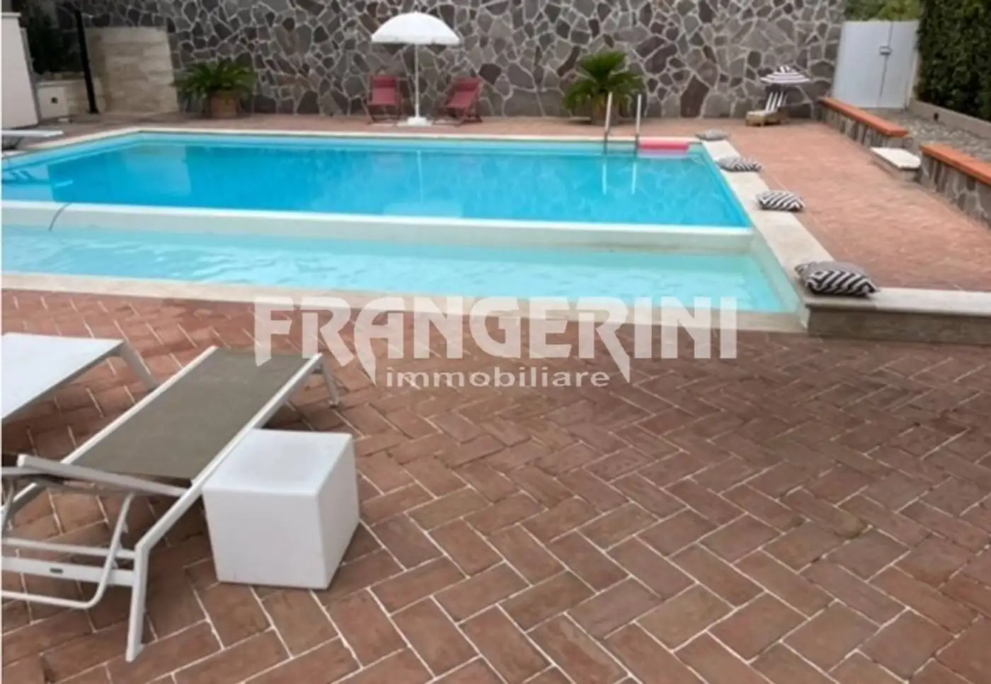 Villa in vendita a Livorno