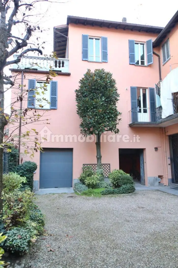 Trilocale via San Severino Boezio 14, Centro Storico, Pavia - foto 3