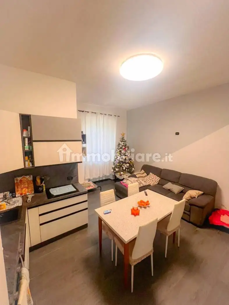 Trilocale ottimo stato, su più livelli, Bareggio - foto 2