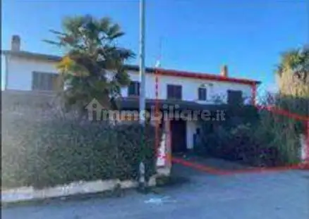 Villa in asta a Tromello