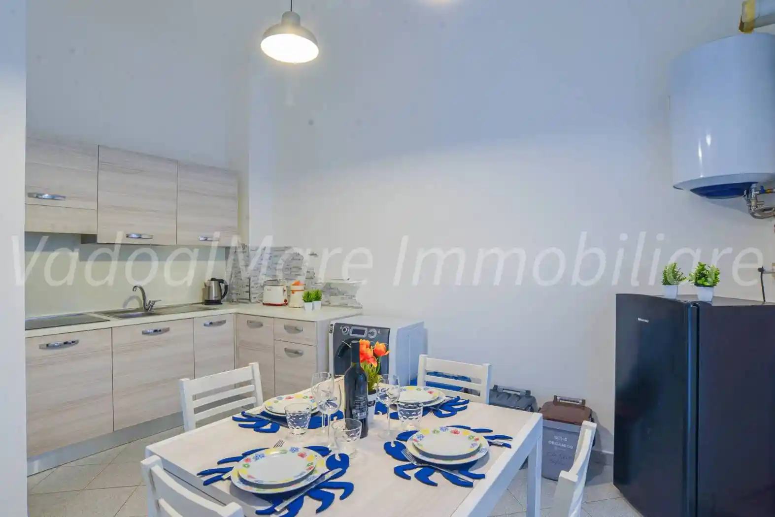 Trilocale via Bartolomeo Guidobono 32, Centro Storico, Savona - foto 3