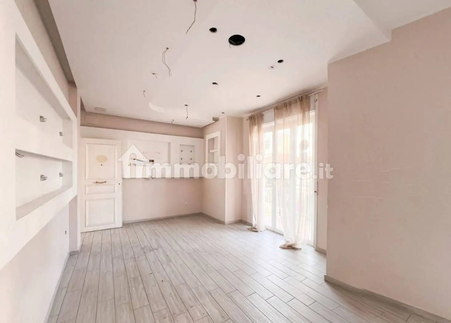 Trilocale via Miliscola 133, Arco Felice, Pozzuoli - foto 3