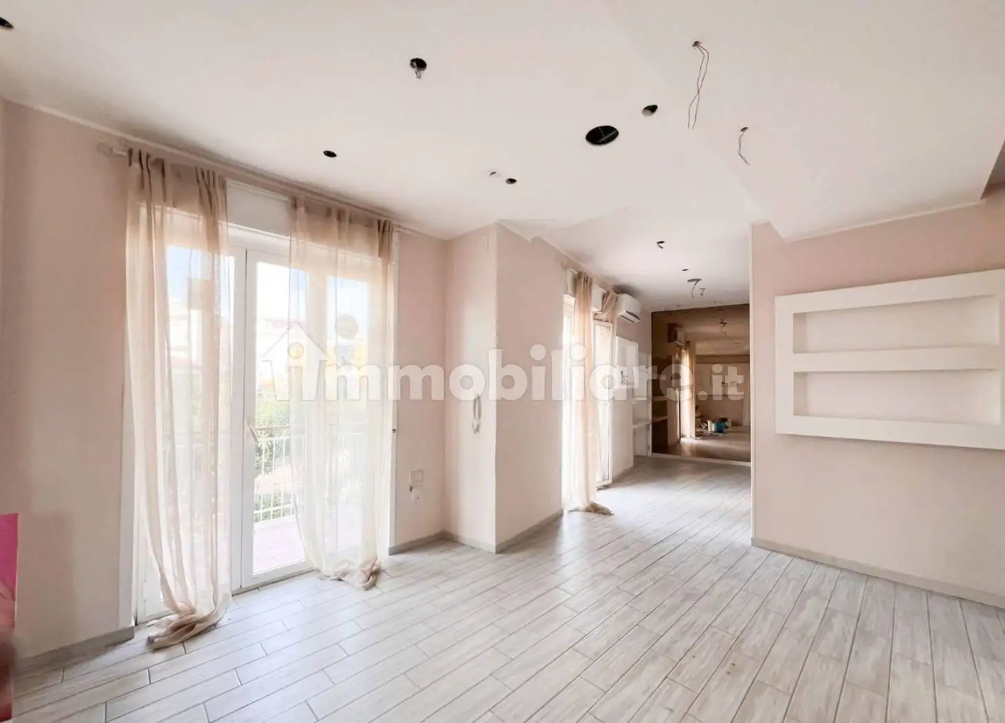 Trilocale via Miliscola 133, Arco Felice, Pozzuoli - foto 4