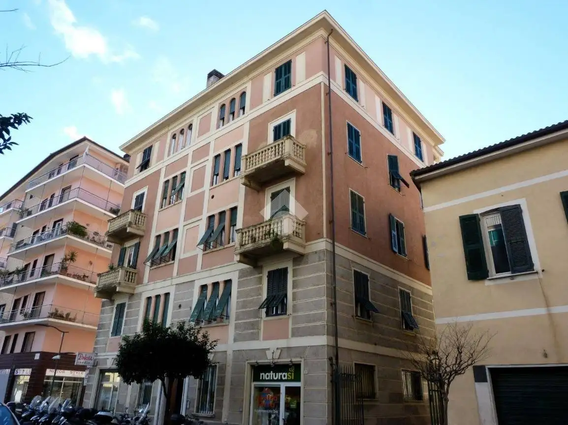 Appartamento corso vincenzo de michiel 52, Centro, Chiavari - foto 5