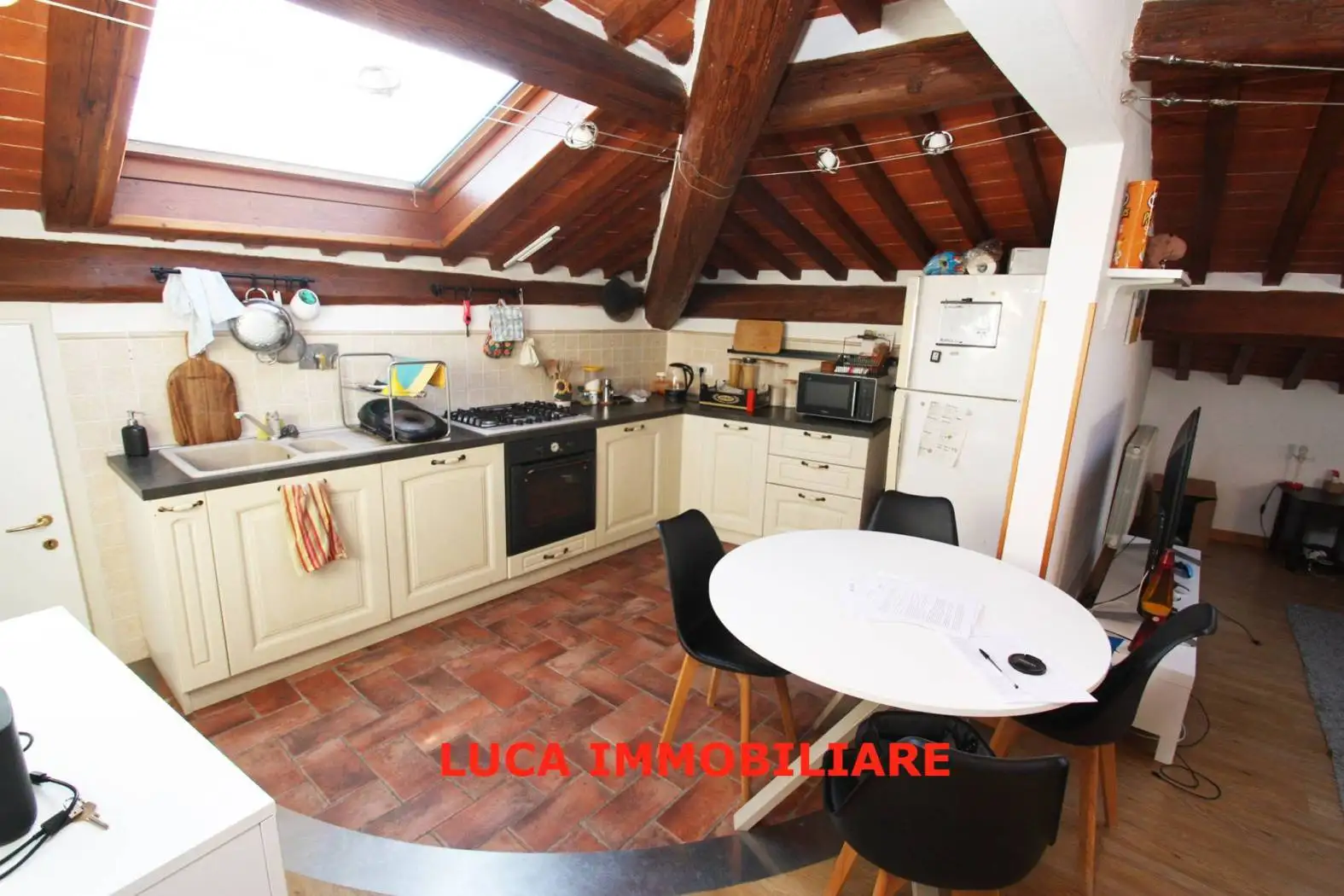 Quadrilocale via Camillo Benso di Cavour 11, Borgo A Buggiano, Buggiano - foto 5