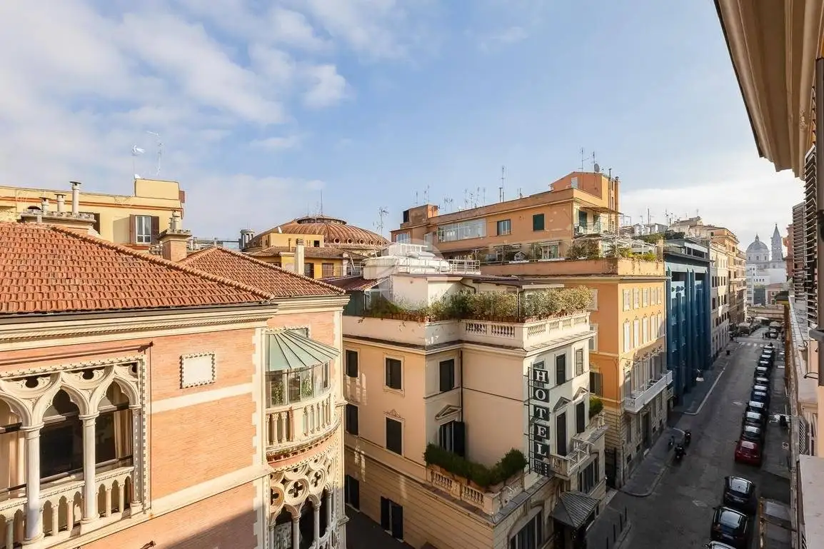 Appartamento in vendita a Roma