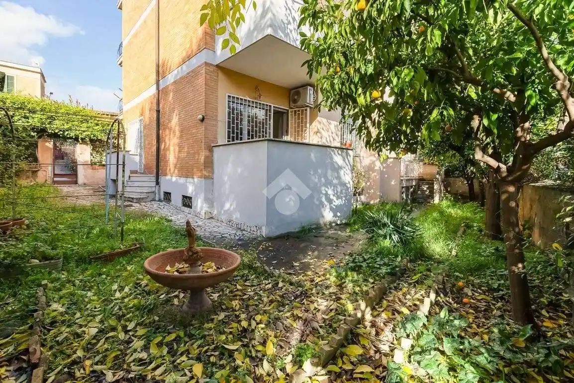 Trilocale via Picco dei Tre Signori 3, Città Giardino, Roma - foto 4