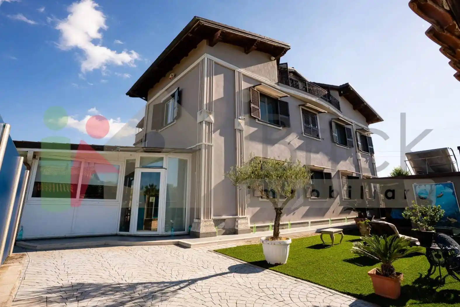 Villa unifamiliare via Dora Baltea, Riserva Nuova - Buon Riposo, Aprilia - foto 2