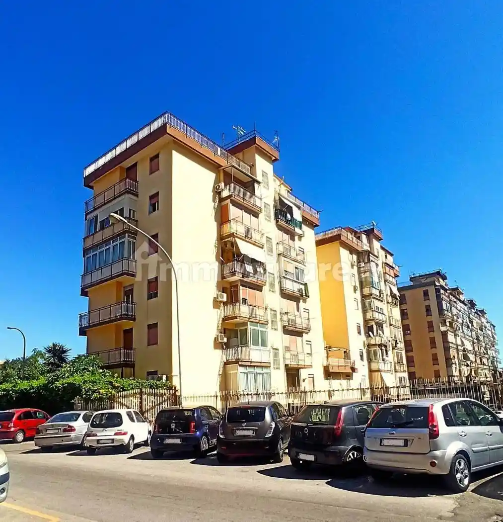 Trilocale via Benedetto Croce 22, Altarello, Palermo - foto 2