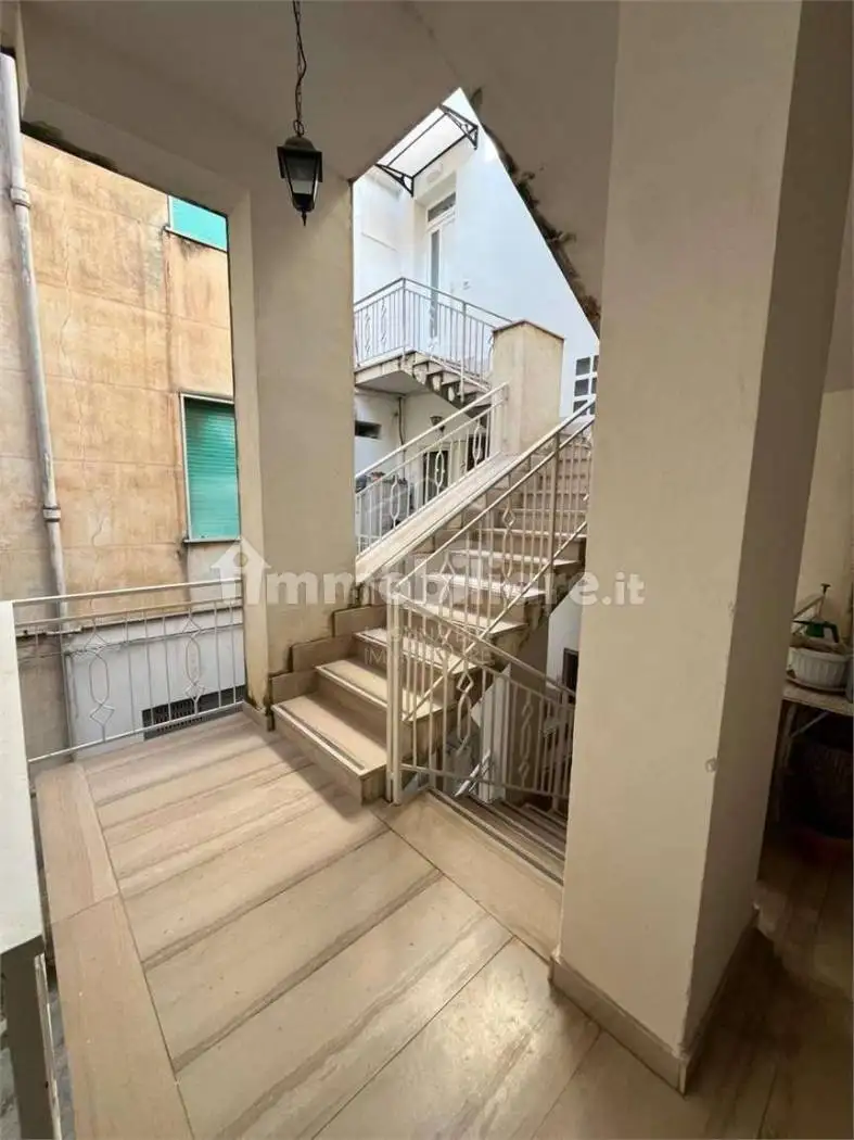 Terratetto unifamiliare via Libertà, Centro Urbano, Marsala - foto 2