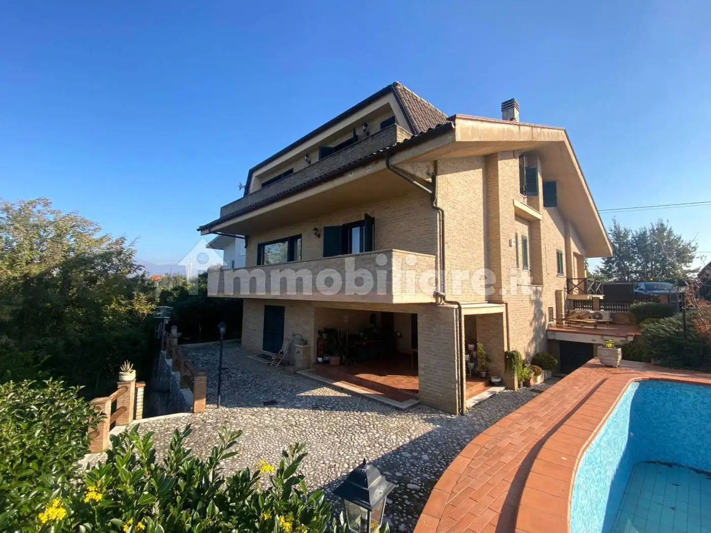 Villa in vendita a Minturno