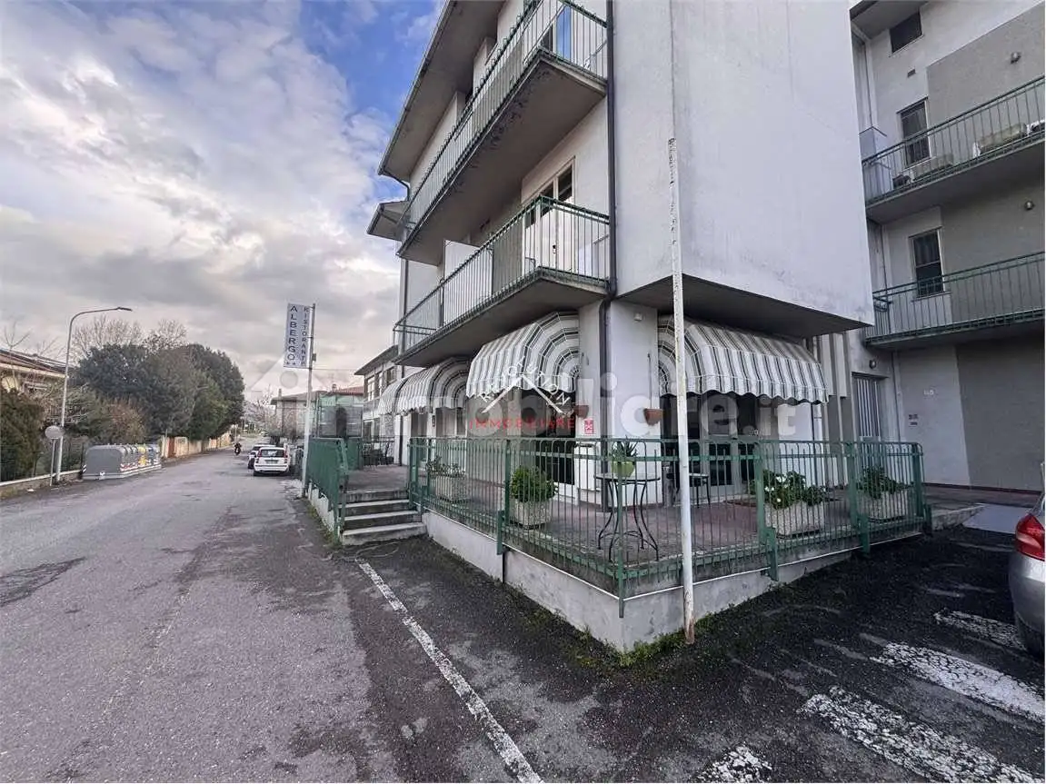 Palazzo - Edificio in vendita a Sansepolcro