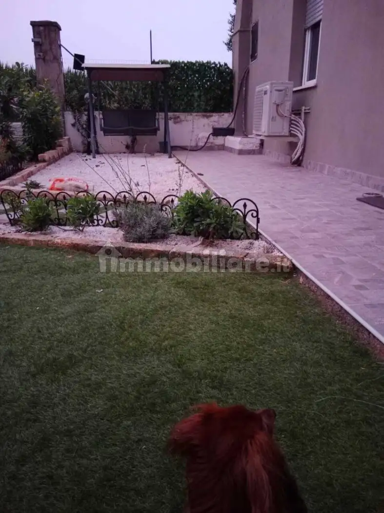 Villa in vendita a Lonato del Garda