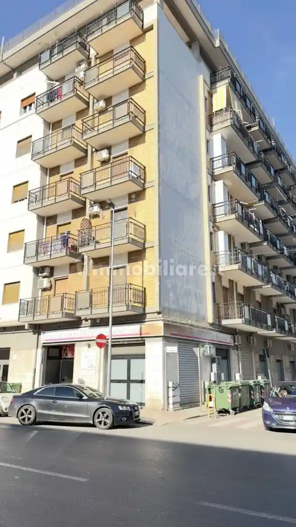 Appartamento in vendita a Taranto