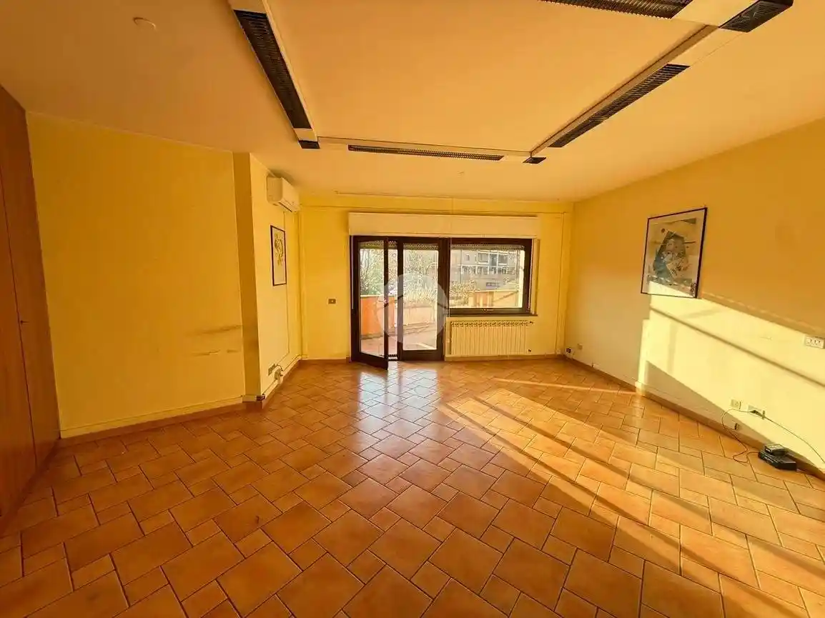 Appartamento piazza Carlo Alberto Dalla Chiesa 7, Santa Lucia - Paradiso, Viterbo - foto 5