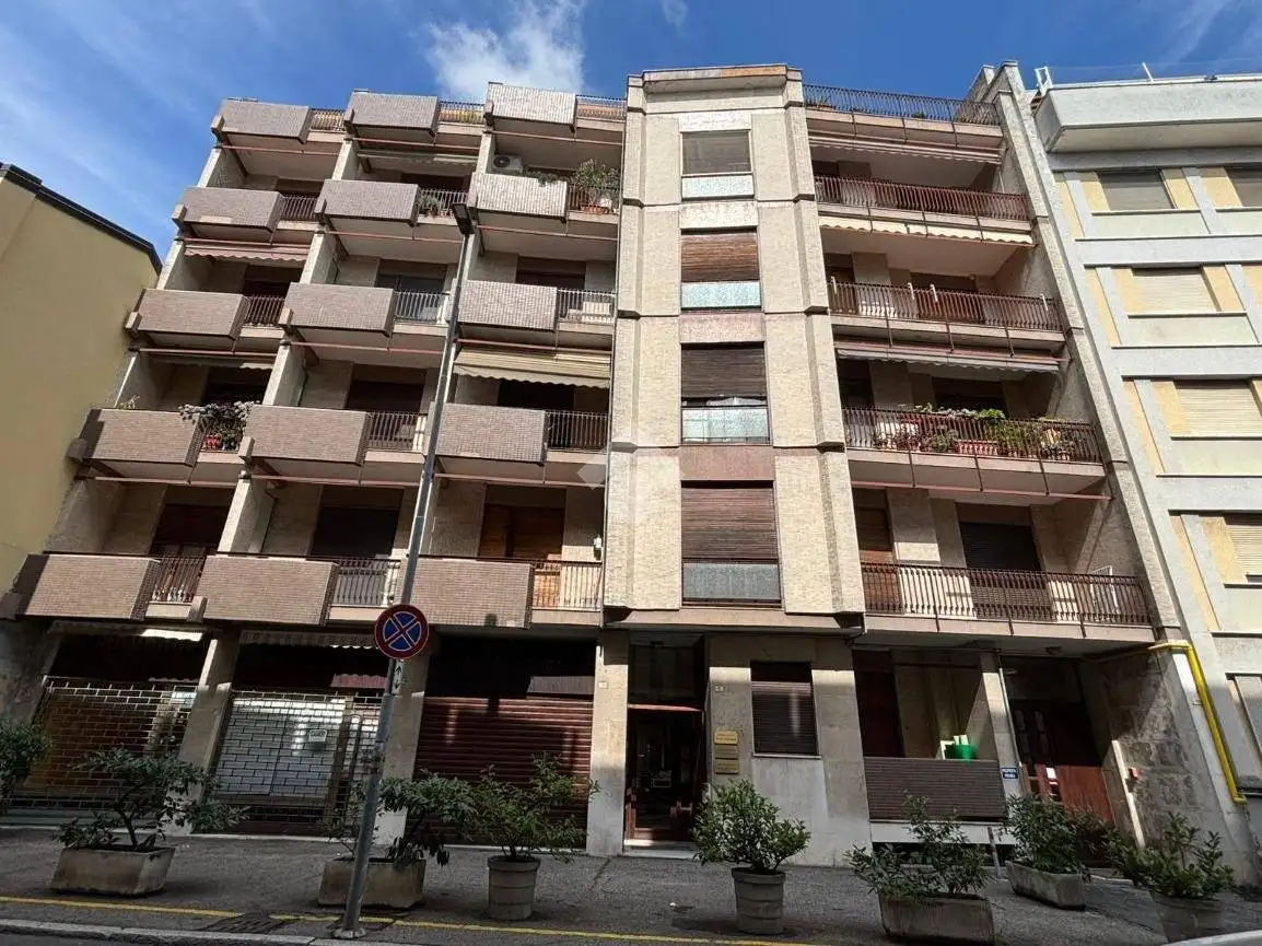 Appartamento in affitto a Novara