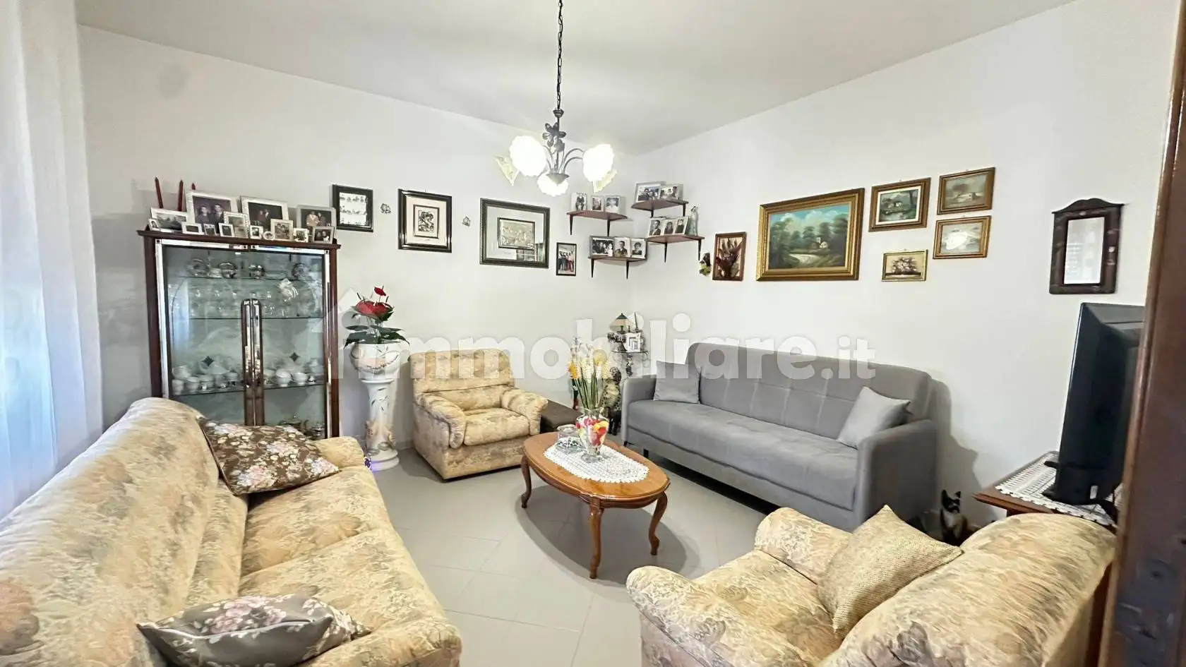 Villa a schiera via Cipro, Assemini - foto 3