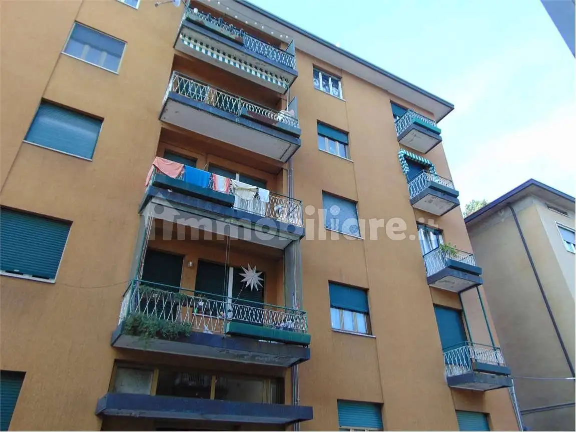 Bilocale viale dei Mille , 31, Centro, Varese - foto 3