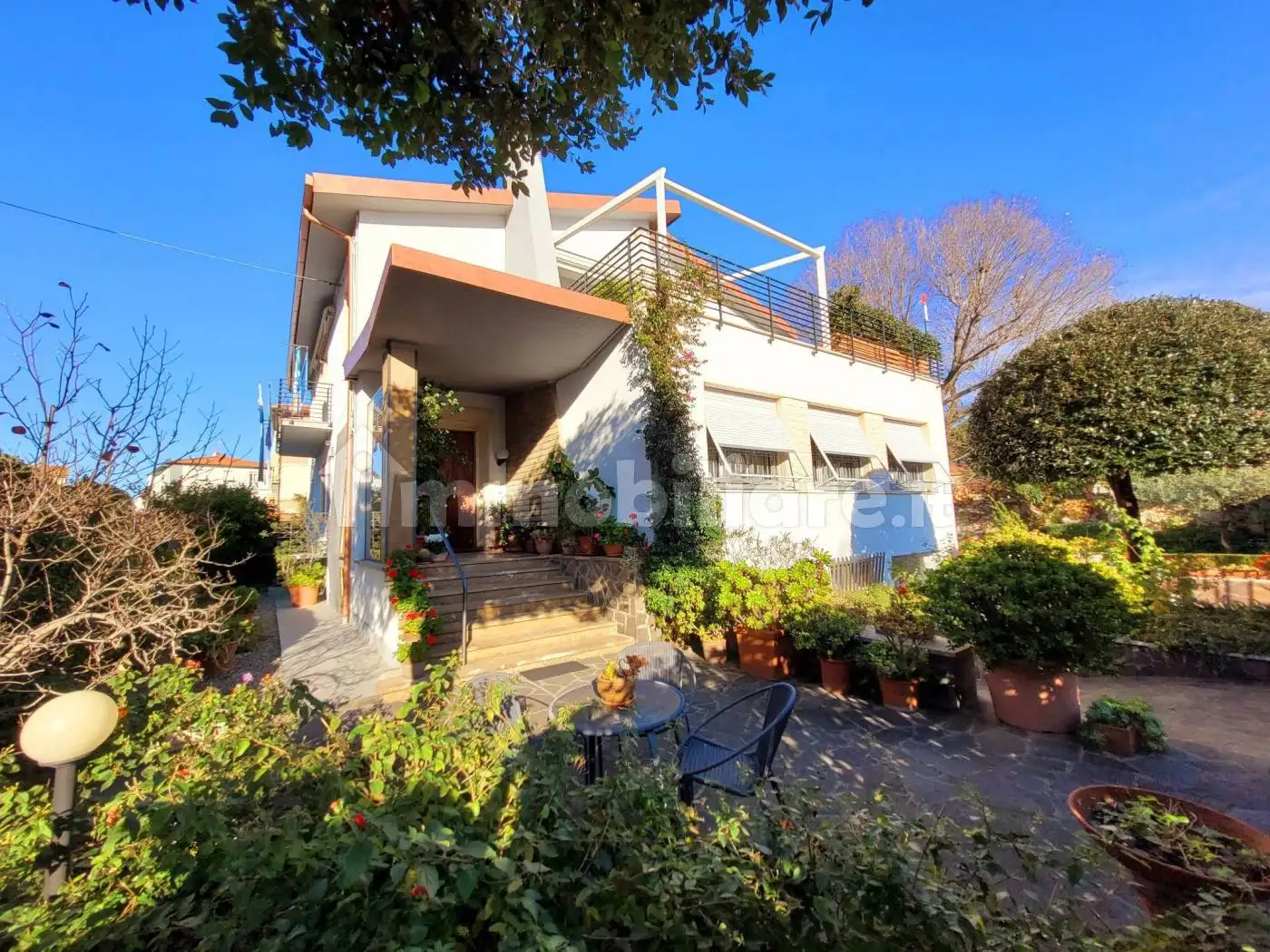 Villa in vendita a Livorno