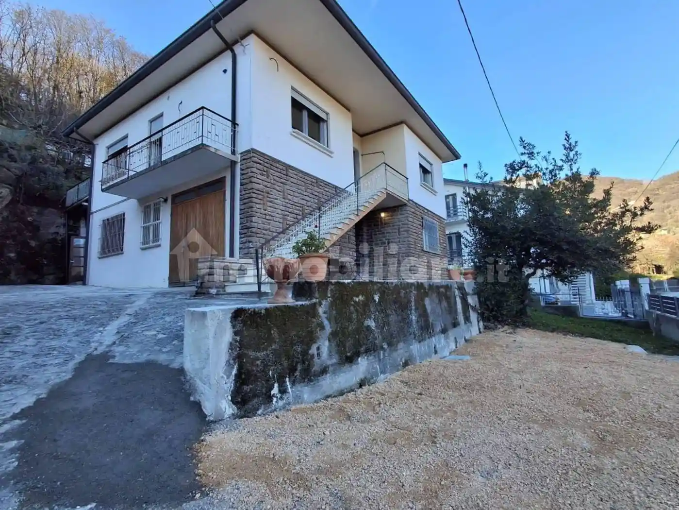 Villa unifamiliare via San Gottardo 79, Centro, Vittorio Veneto - foto 2