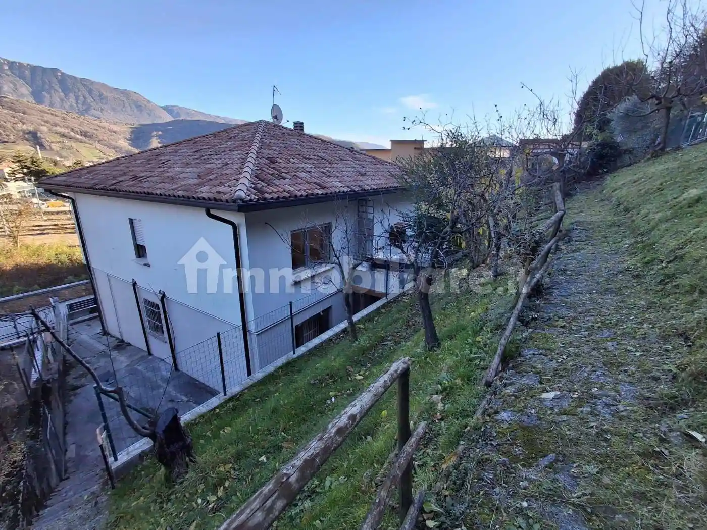 Villa unifamiliare via San Gottardo 79, Centro, Vittorio Veneto - foto 3