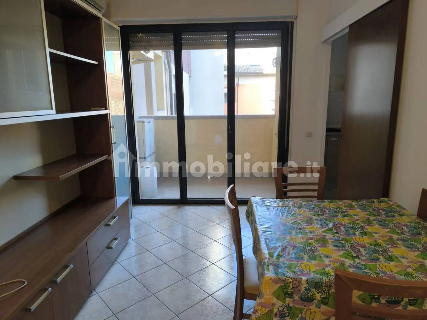 Monolocale piazzetta Padre Pio Santo, Centro Storico, Lissone - foto 3