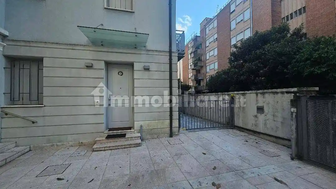 Trilocale ottimo stato, piano terra, Prato della Valle - Pontecorvo, Padova - foto 5