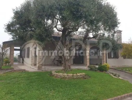 Casa indipendente in asta a Arzergrande