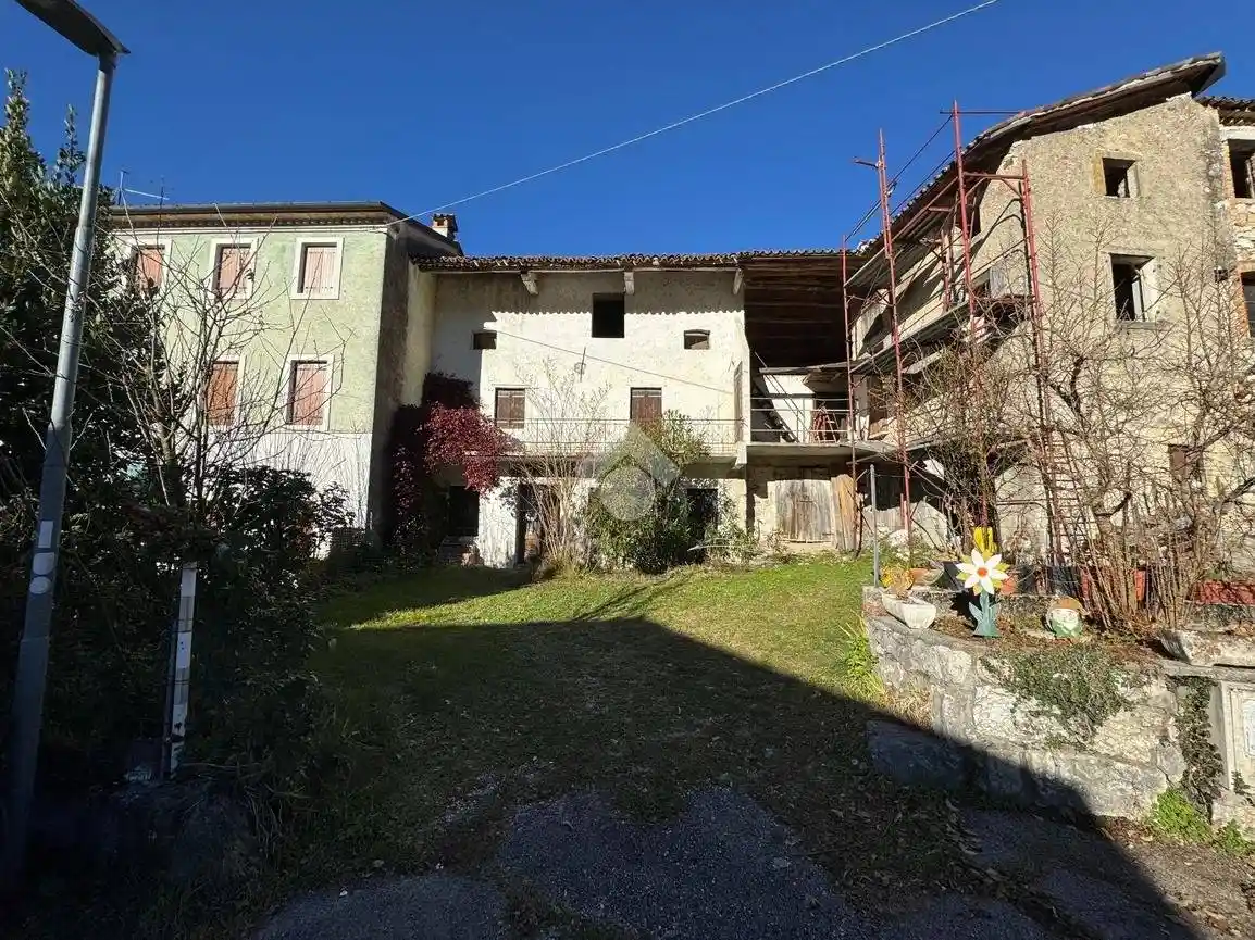 Rustico - Casale in vendita a Tarzo