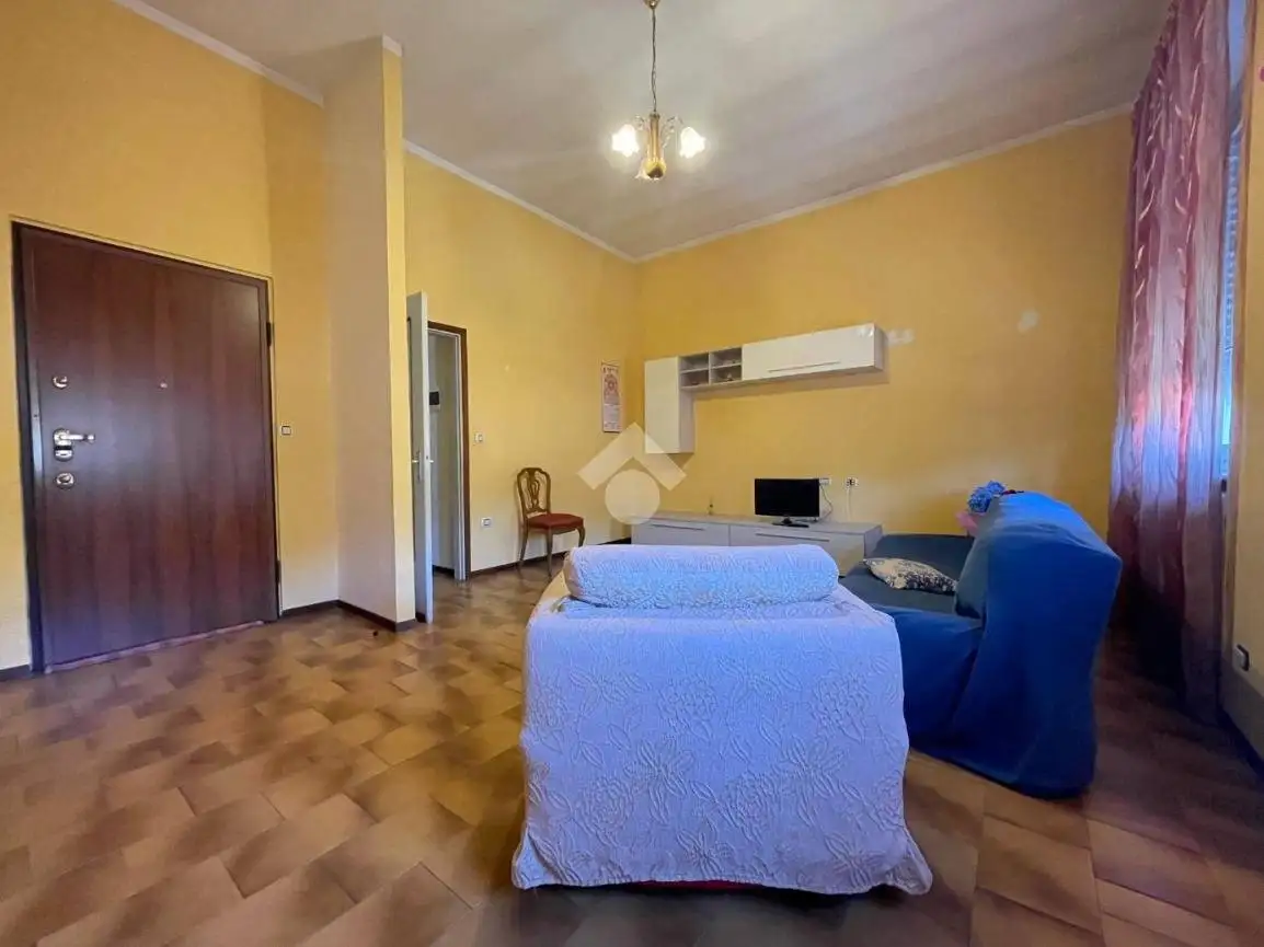 Trilocale via Emilia 295, Centro, Broni - foto 4