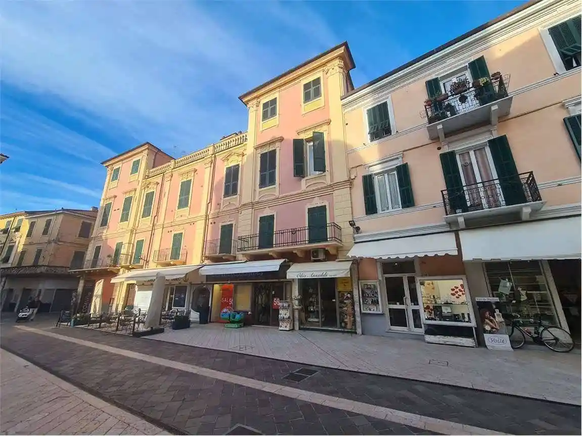 Trilocale via genova, 67, Centro, Diano Marina - foto 3