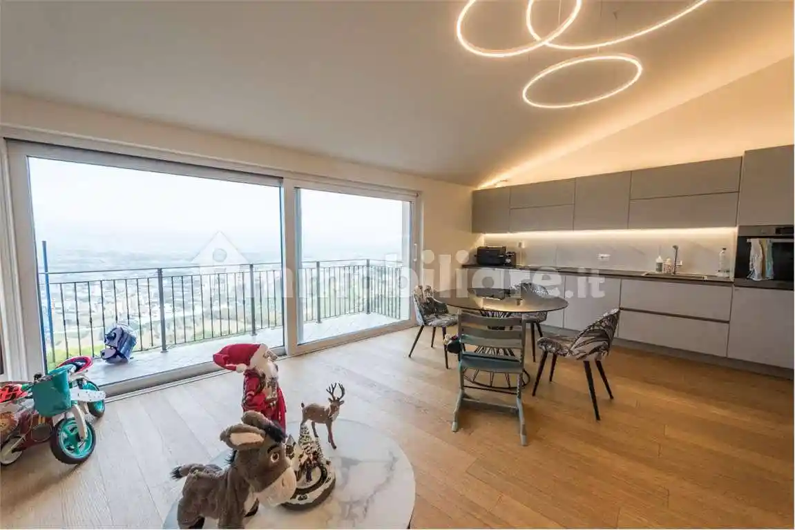 Trilocale via Delfico, 32, Montesilvano Colle, Montesilvano - foto 5