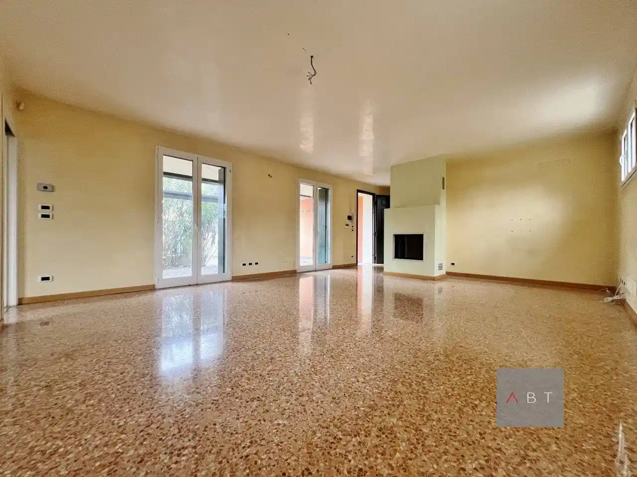 Villa plurifamiliare, buono stato, 412 m², Arcella - Sant'Antonino, Padova - foto 2