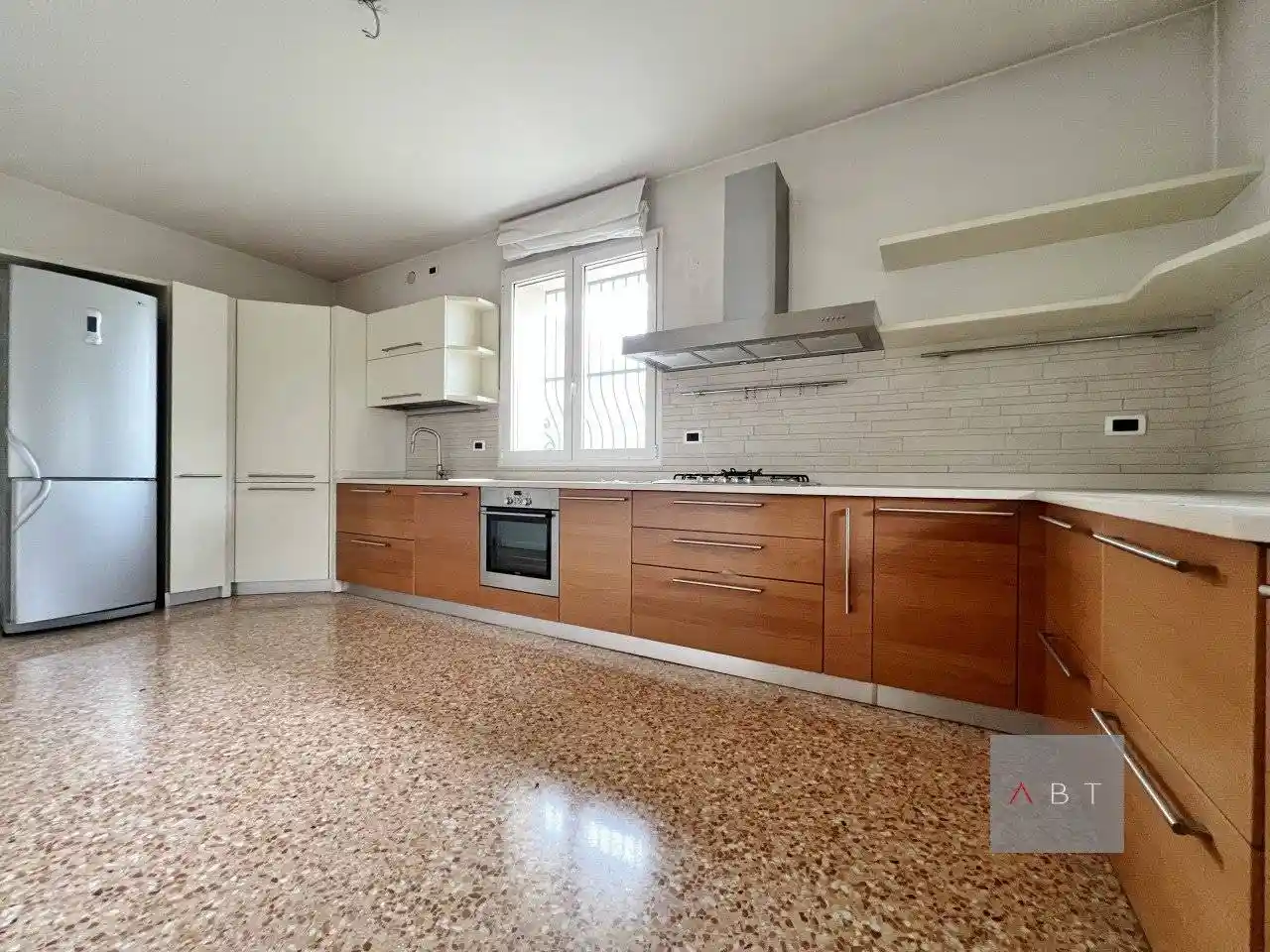Villa plurifamiliare, buono stato, 412 m², Arcella - Sant'Antonino, Padova - foto 5
