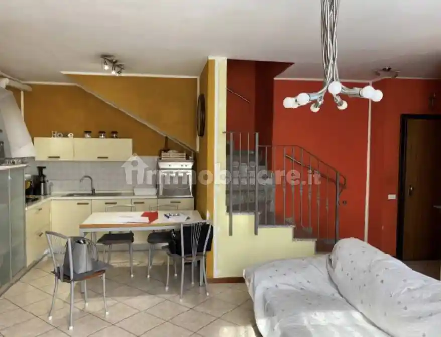 Appartamento all'asta via Giuseppe Parini 12/A, Bonate Sotto - foto 5