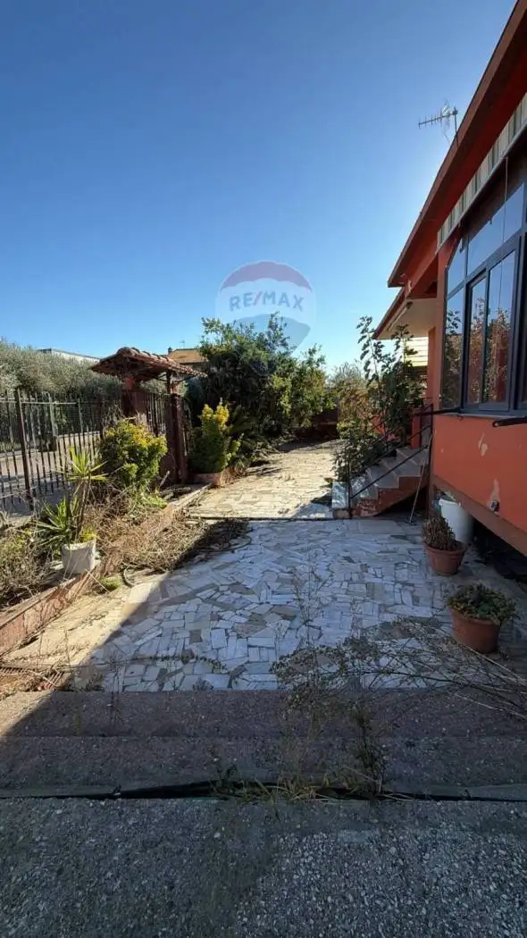 Villa unifamiliare via IV Novembre I traversa 10, Nocelleto, Carinola - foto 2