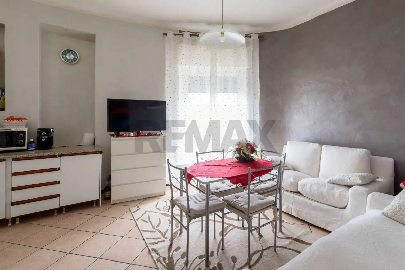 Trilocale via Giuseppe Verdi 9, Centro, Casatenovo - foto 2