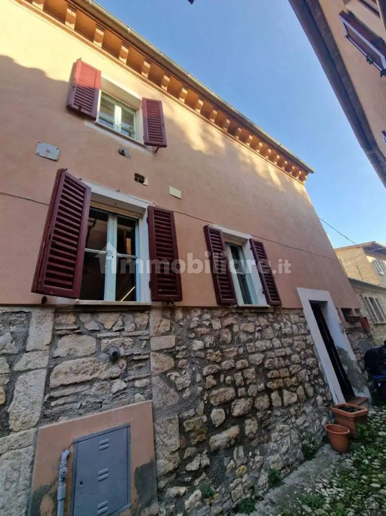 Terratetto unifamiliare centro storico, Centro, Amelia - foto 2