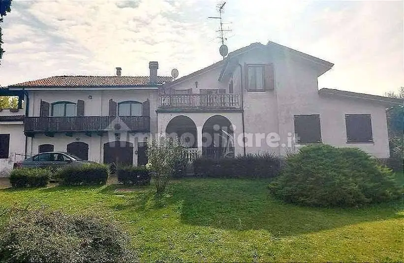 Villa in asta a Vigolzone