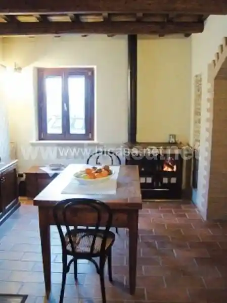 Villa in vendita a Vallefoglia
